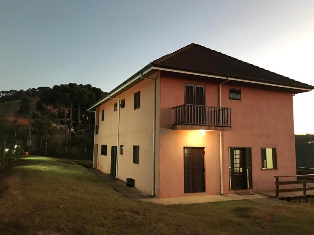 Villa Casa Sossego Na Montanha à Campos do Jordão Extérieur photo